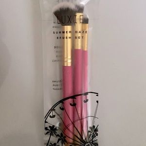 Luxie Summer daze make up brushes